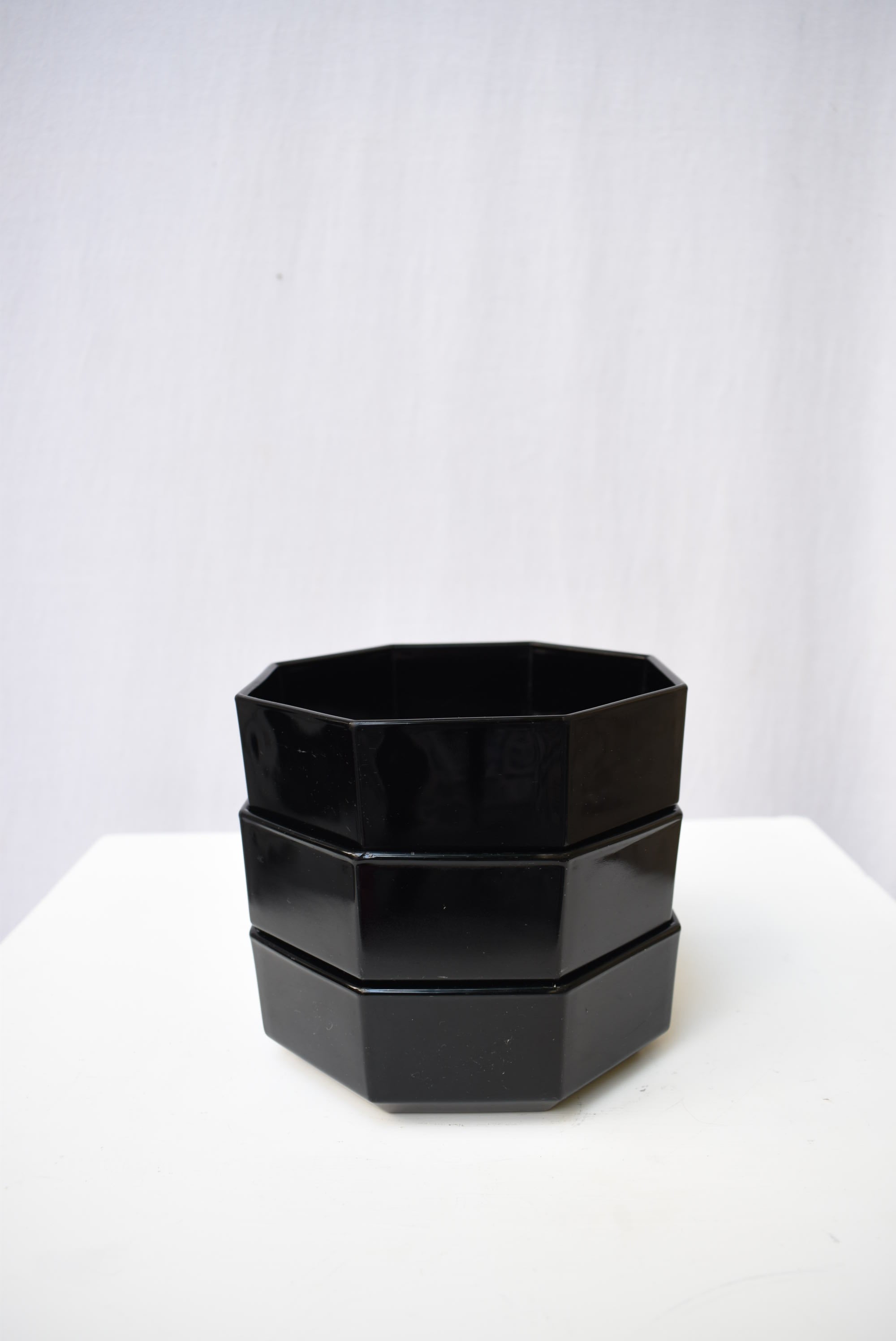 Mid Century Octagonal Black Dinnerware