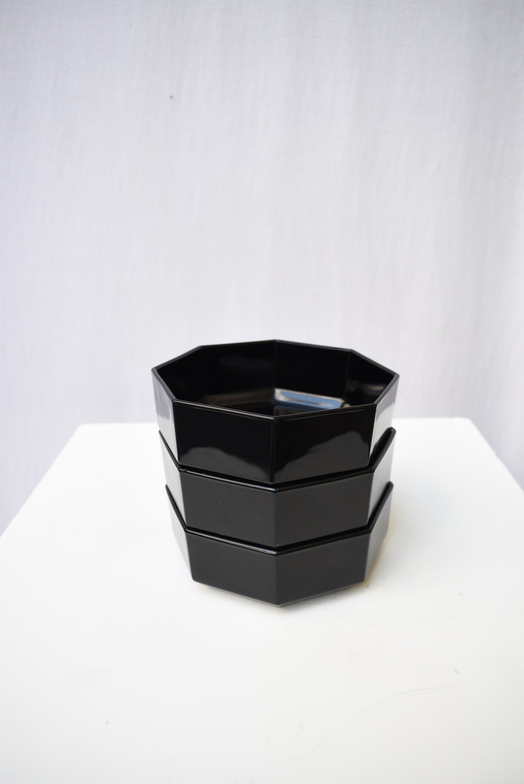 Mid Century Octagonal Black Dinnerware