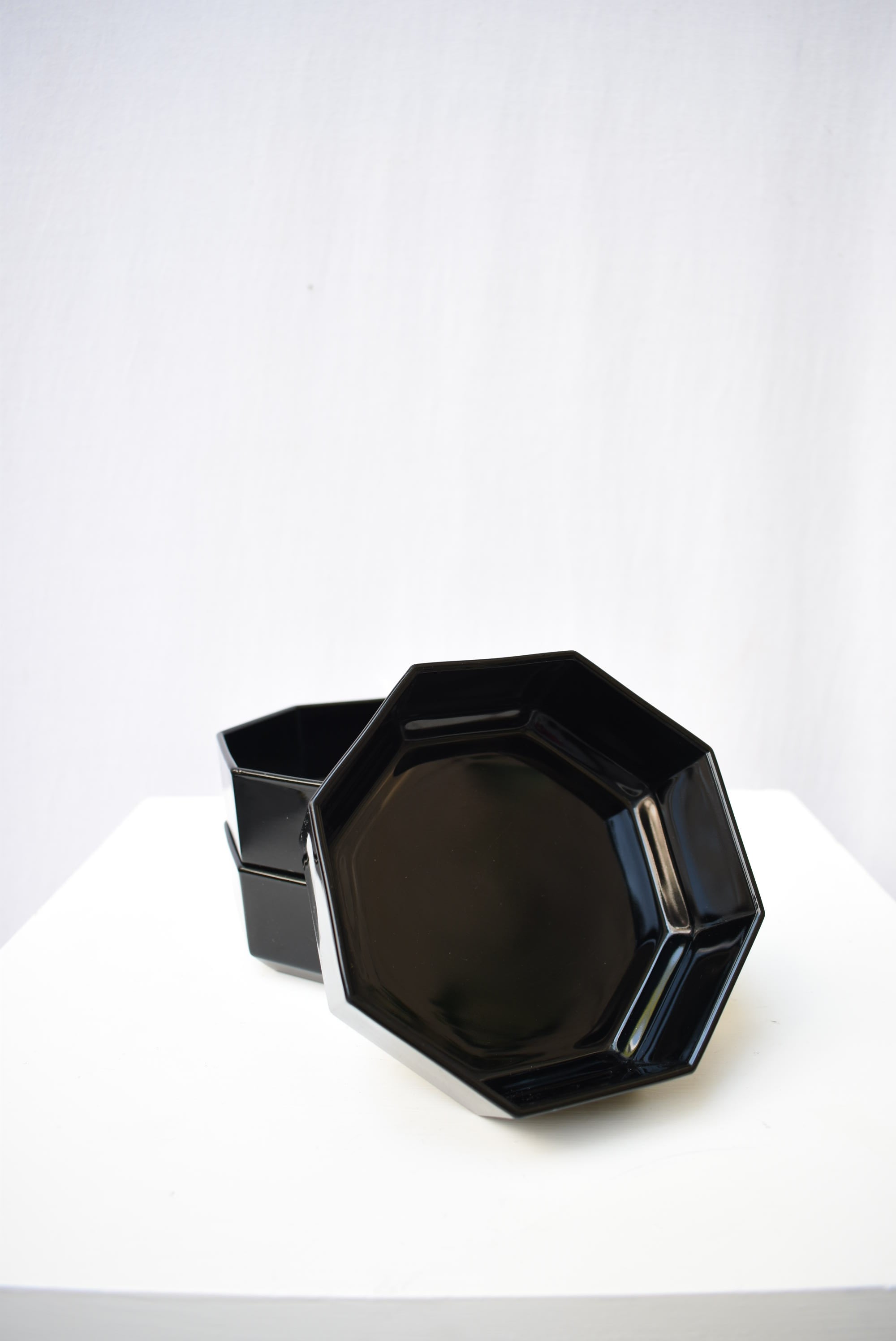 Mid Century Octagonal Black Dinnerware